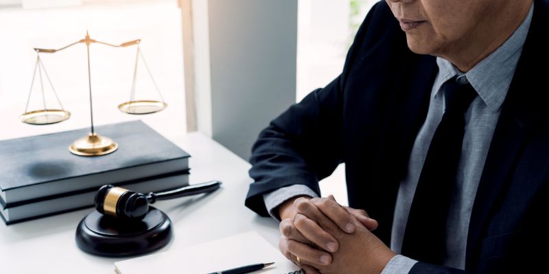 When to Hire a Tax Attorney vs. An Accountant